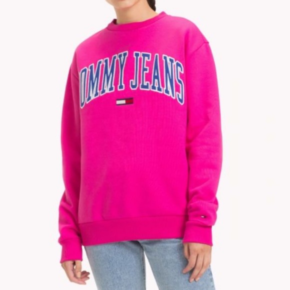 NWT TOMMY JEANS Classics Logo Sweatshirt - Picture 2 of 4